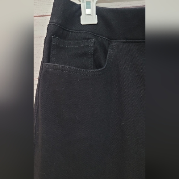 Nwot Logo Jogger jeans size 14 - Picture 7 of 8